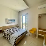 Vittoria Luxury 3* Вико-Экуенсе