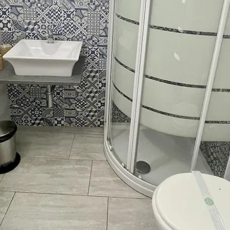 Vittoria Luxury 招待所