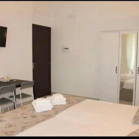 Vittoria Luxury 비코에쿠엔세