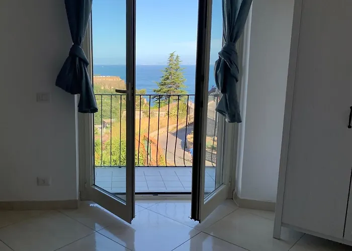 Vittoria Luxury Gasthuis Vico Equense
